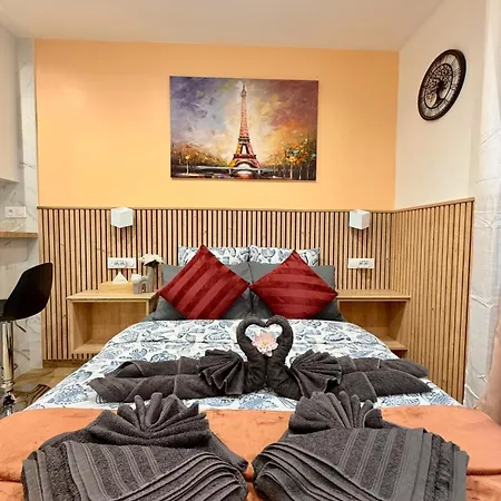 Bright In Center Butte Aux Cailles Metro 7 & 14 Apartment Paris